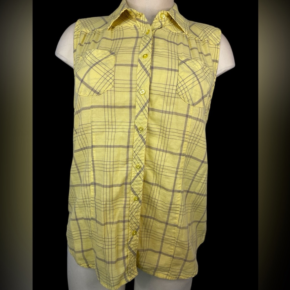 Bit & Bridle Yellow and Gray Plaid Sleeveless Women's Top Medium